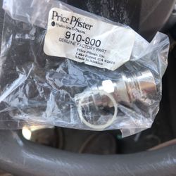 Price Pfister 910-900 Factory Part Faucet Replacement Component OEM