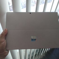 Microsoft Surface Pro 7 Screen Repair