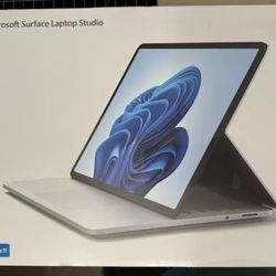 Microsoft - Surface Laptop Studio - 14.4" Touch-Screen - Intel Core i7 16GB RTX
