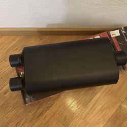 530552 Flowmaster Super 50 Series Chambered Muffler