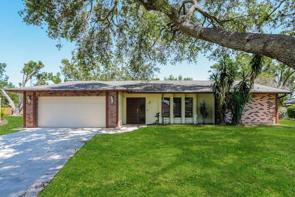 3731 Aster Dr, Sarasota, FL, 34233