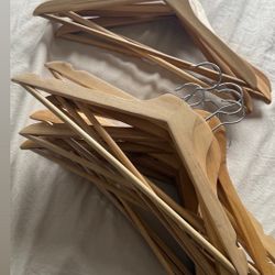 40 Wooden Hangers $20!!  - Great Condition 