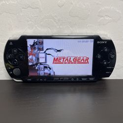 PSP-2000 Black Japan 128gb MicroSD with ~180 Games