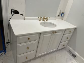 Beautiful Vanity W Real Stone Top