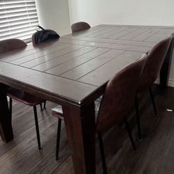Oak wood dining table Plus Chairs for 6