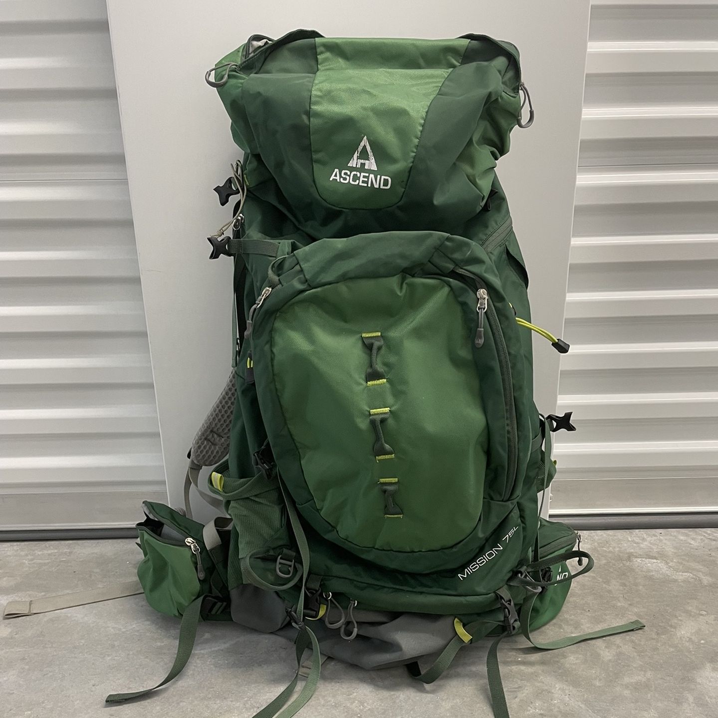 american tourister xeno 39 l trolley laptop backpack American Tourister Rucksack Trolley Bag AMERICAN TOURISTER Xeno 39 L  Trolley Laptop Backpack Blue Price