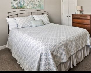 Queen bed, frame, foundation, etc