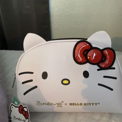 Hellokitty makeup bag