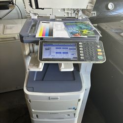 Toshiba Estudio 407cs Color Copier/printer/scan/finisher And Stapler!!!!