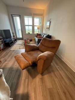 *DONATION* Brown Electric Recliner