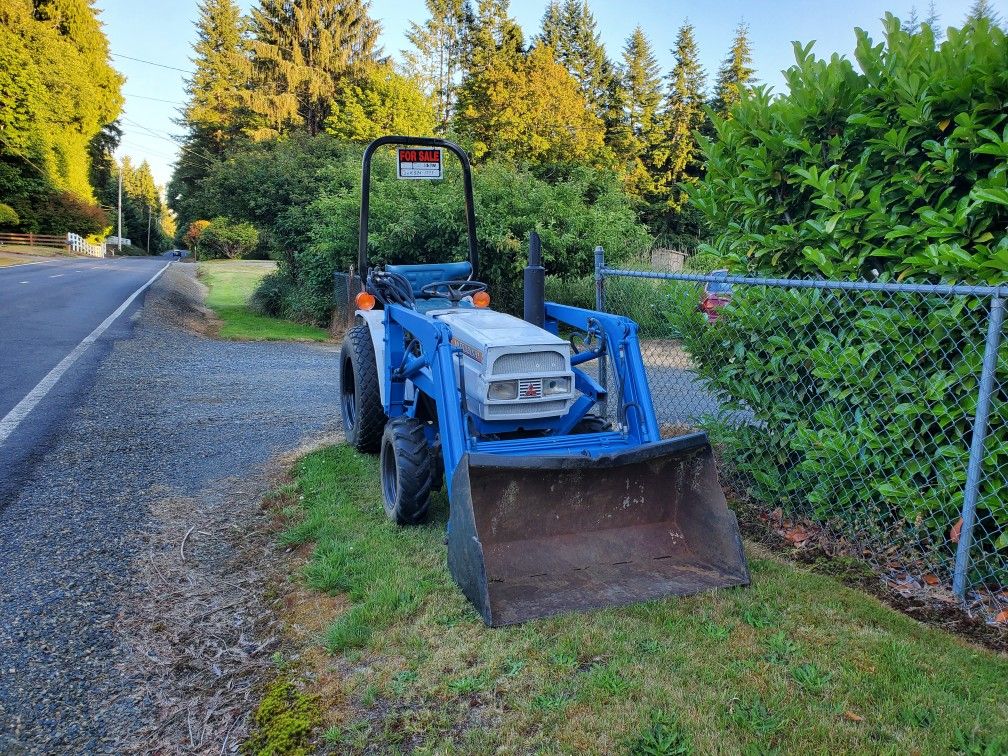 MT180D 4WD 18 Horse Mitsubishi Tractor
