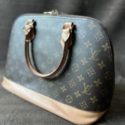 Louis Vuitton Alma PM Bag