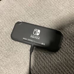 Nintendo Switch With Mario Cart 8 Game Chip