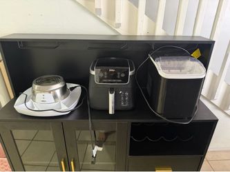 ninja air fryer, ice maker, and s’mores maker