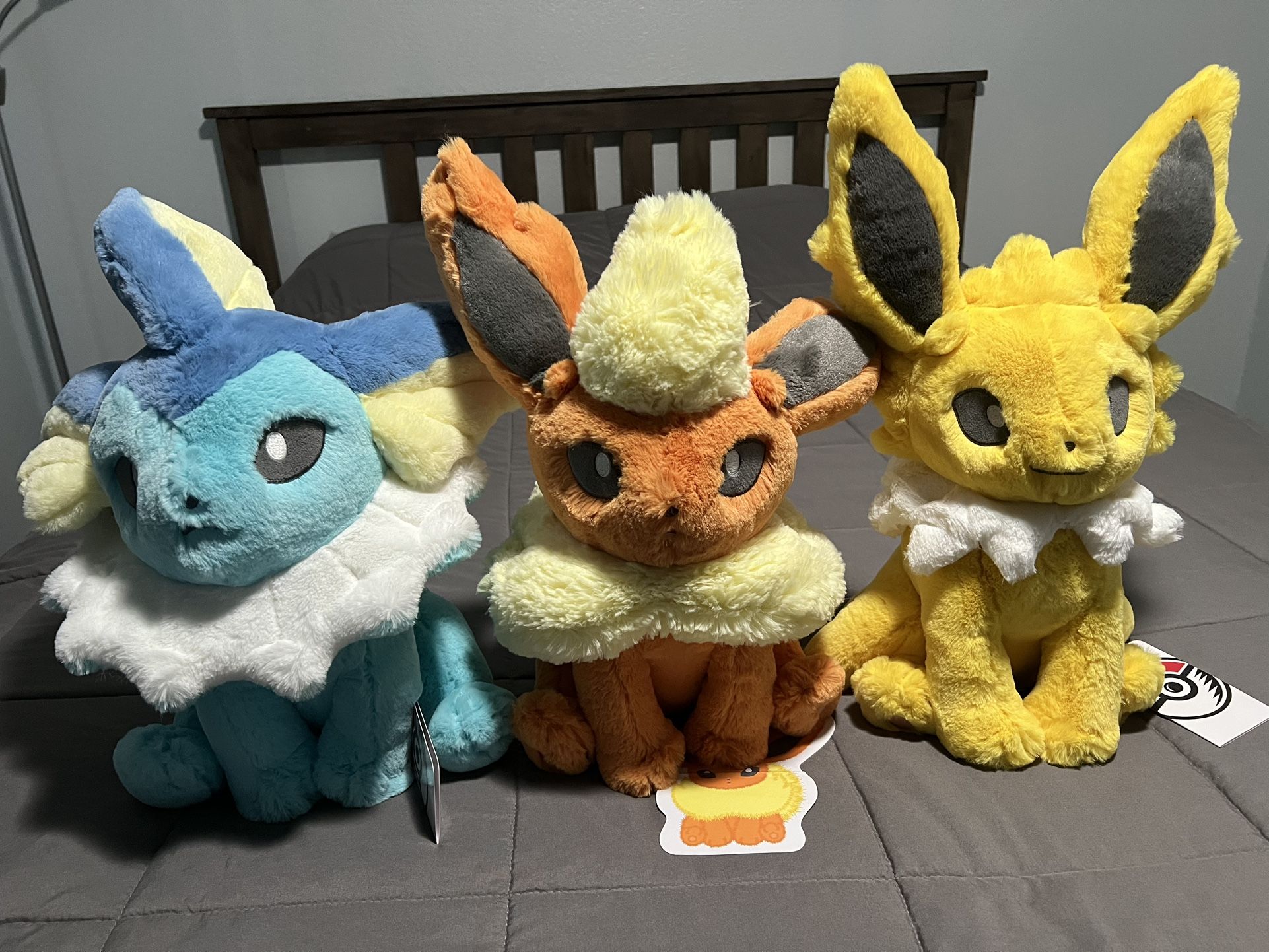 Pokemon Comfy Friends Eeveelution Plushies
