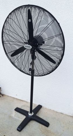 Industrial Pedestal Fan, 30" Diameter Commercial Oscillating Fan ，Adjust Height

Brand New in box 🎁