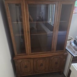 Hutch, Mid-Century Modern display cabinet. 