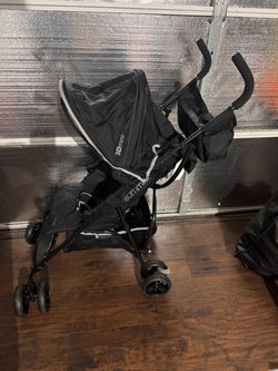 Summer 3D Mini Lightweight Travel Stroller – Used Once