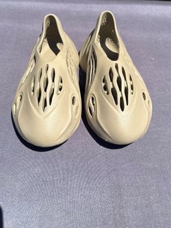 Adidas Foam Runners Sz 7 Men