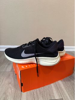 Nike Men Size 9