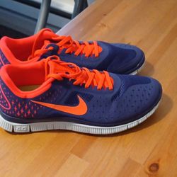 Vintage Nike (2012)  4.0 Purple & neon Men's 8 Or Women's 9.5 