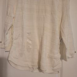 New Lyz Claiborne Off White Sweater