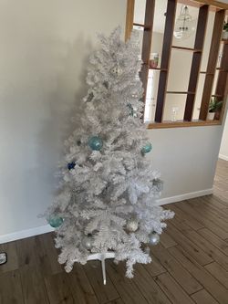 Fake Xmas Tree
