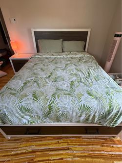 Queen size bedroom set