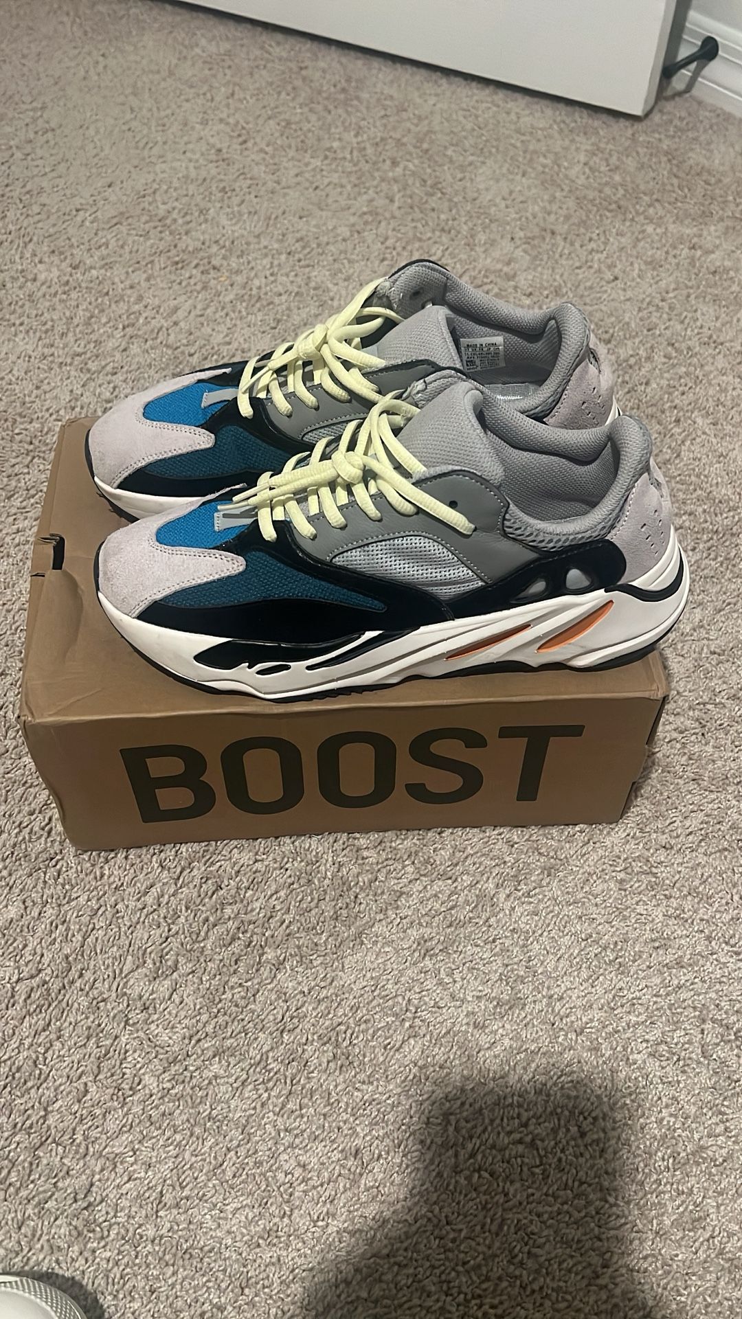 Trading Yeezy 700s