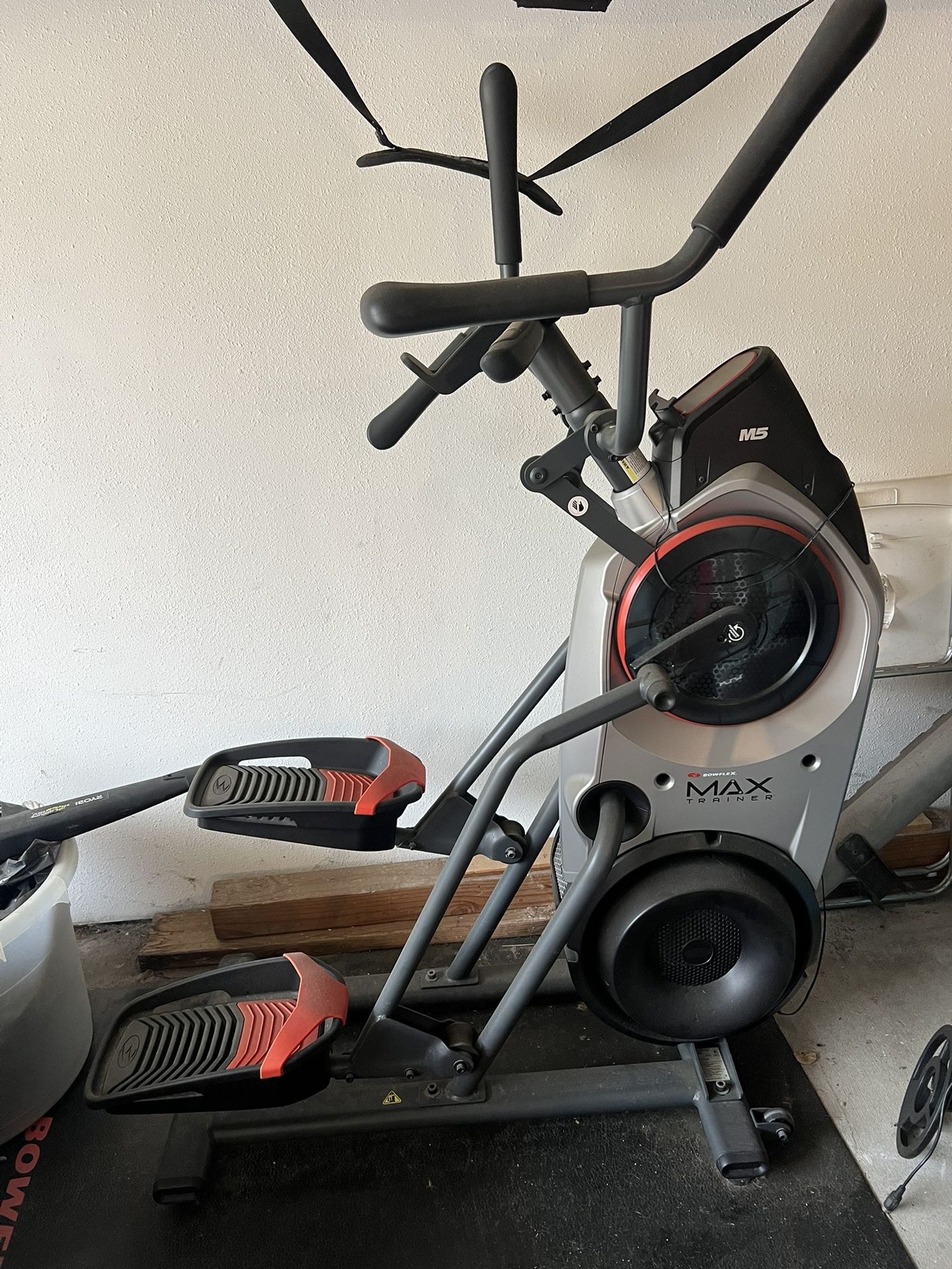 Elliptical Machine - Bowflex