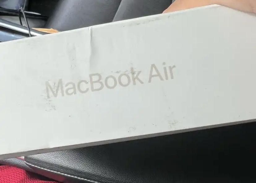 Mac Book Pro Used With Box