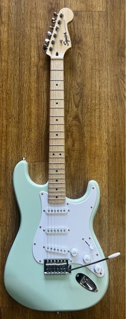 Fender Squier Sonic Stratocaster Sea Foam Green 2026