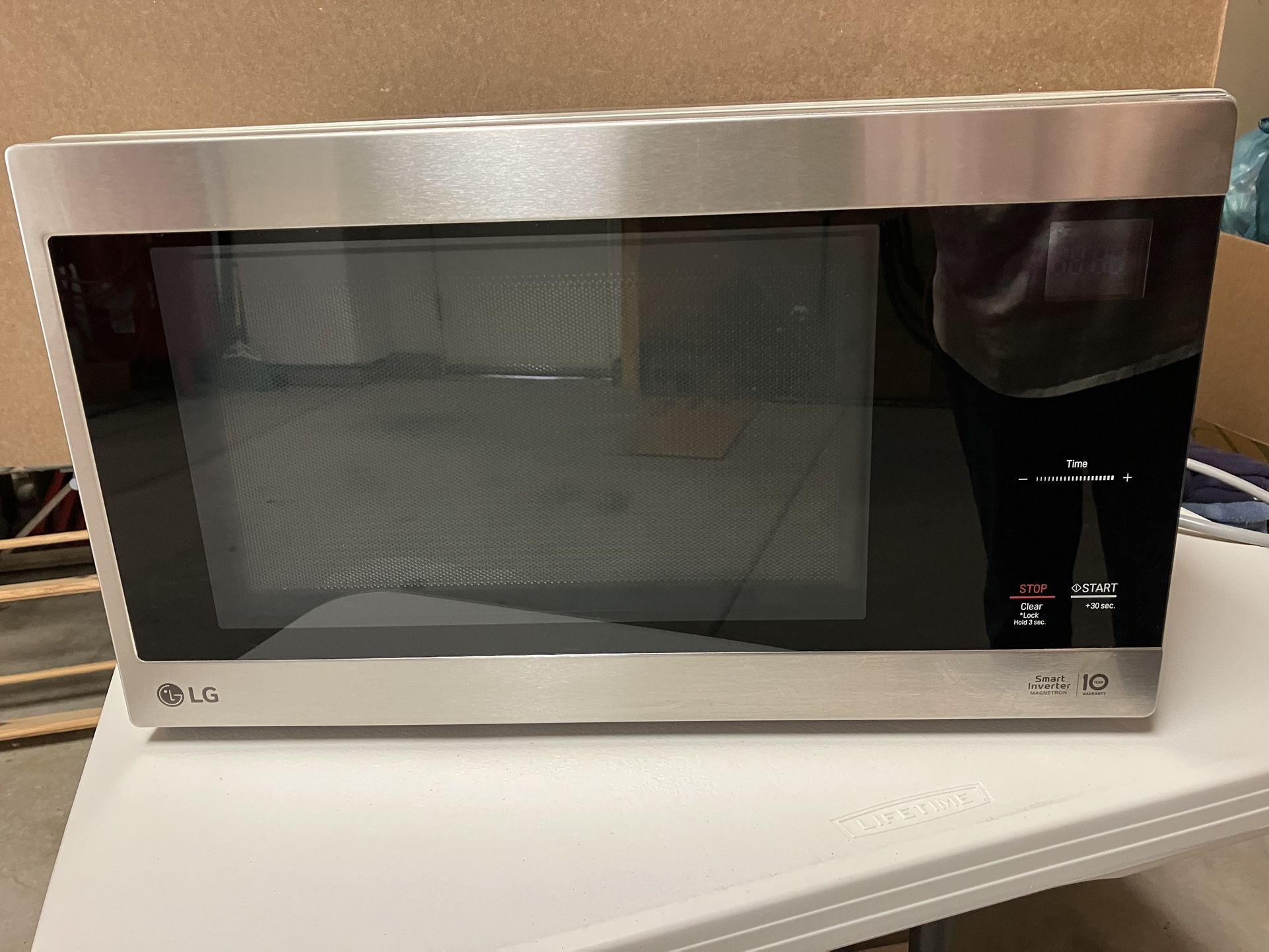 LG Countertop Microwave