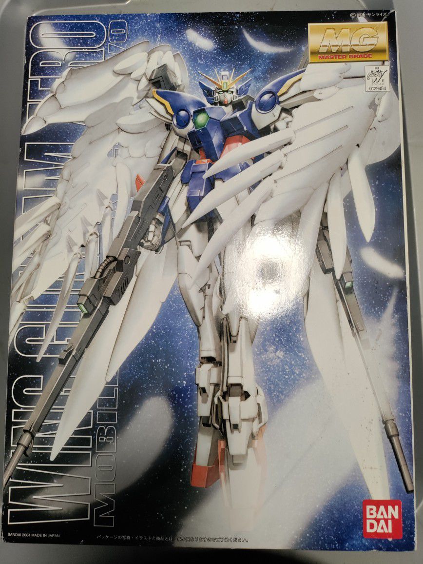 Bandai Wing Gundam Zero Master Grade