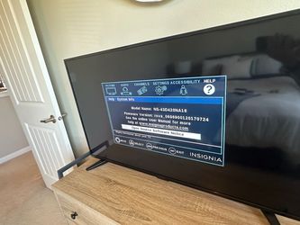 43” Insignia Flatscreen TV