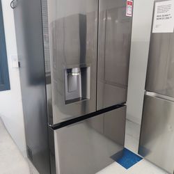 New
26 cu. ft. Smart Counter-Depth MAX French Door Refrigerator with 4 types of ice in PrintProof