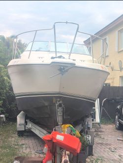 Boat wellcraft Martinique 270