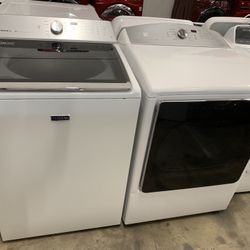 REALLY BIGGER WASHER AND DRYER 