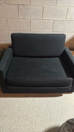X-Large chair with pull out bed