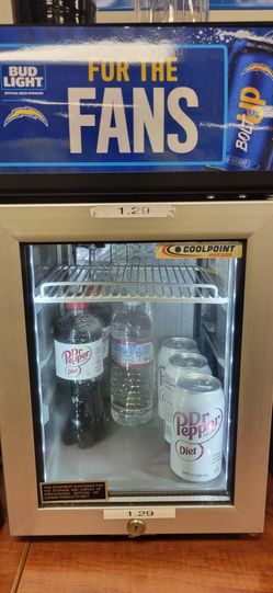 Mini fridge