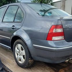 99 00 01 PARTS 02 03 04 VW 05 Volkswagen Jetta Front Doors Trunk Lid 1.8L