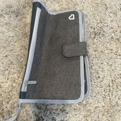 Munchkin Diaper Wipes Carrier