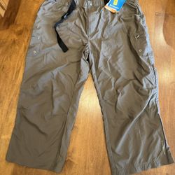 Woman’s New Columbia Omni Shade Pants Shipping Available 