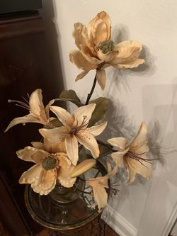 Flower arrangement