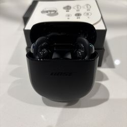 BOSE QC2 Earbuds - Noise Cancellation