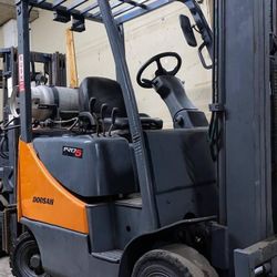 Doosan forklift for sale, cheap price 