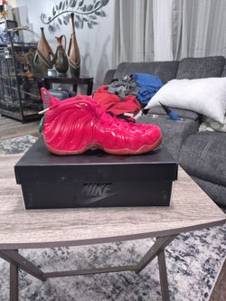 Size 14 nikes and one pair 6 1/2