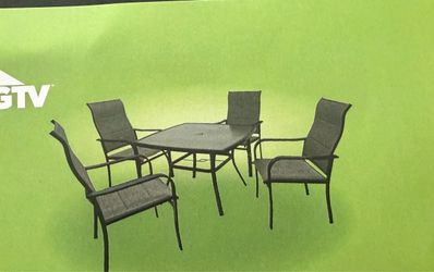 🌿 BRAND NEW 5-Piece Outdoor Patio Set – $395 🌿