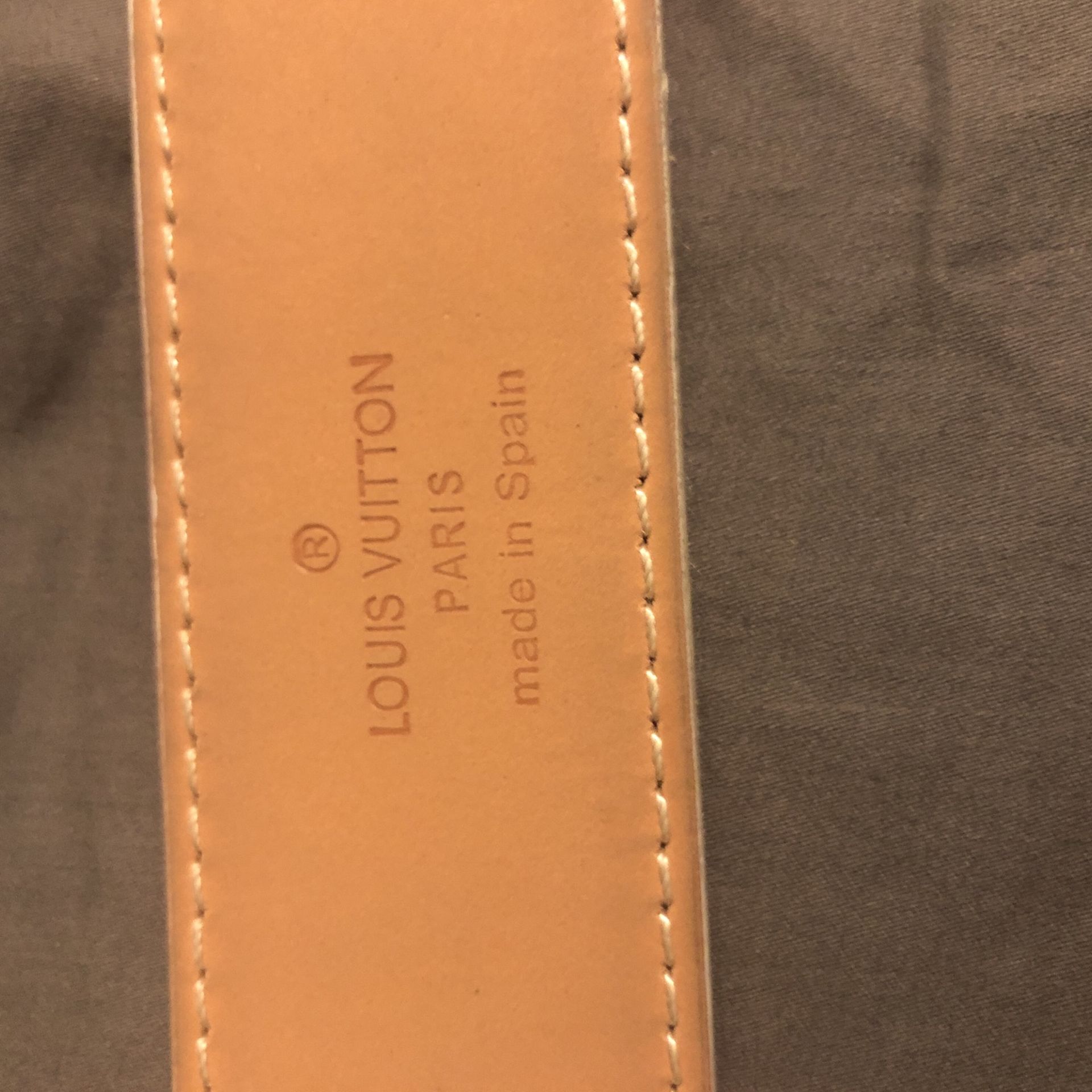 LV Belt for Sale in New York, NY - OfferUp