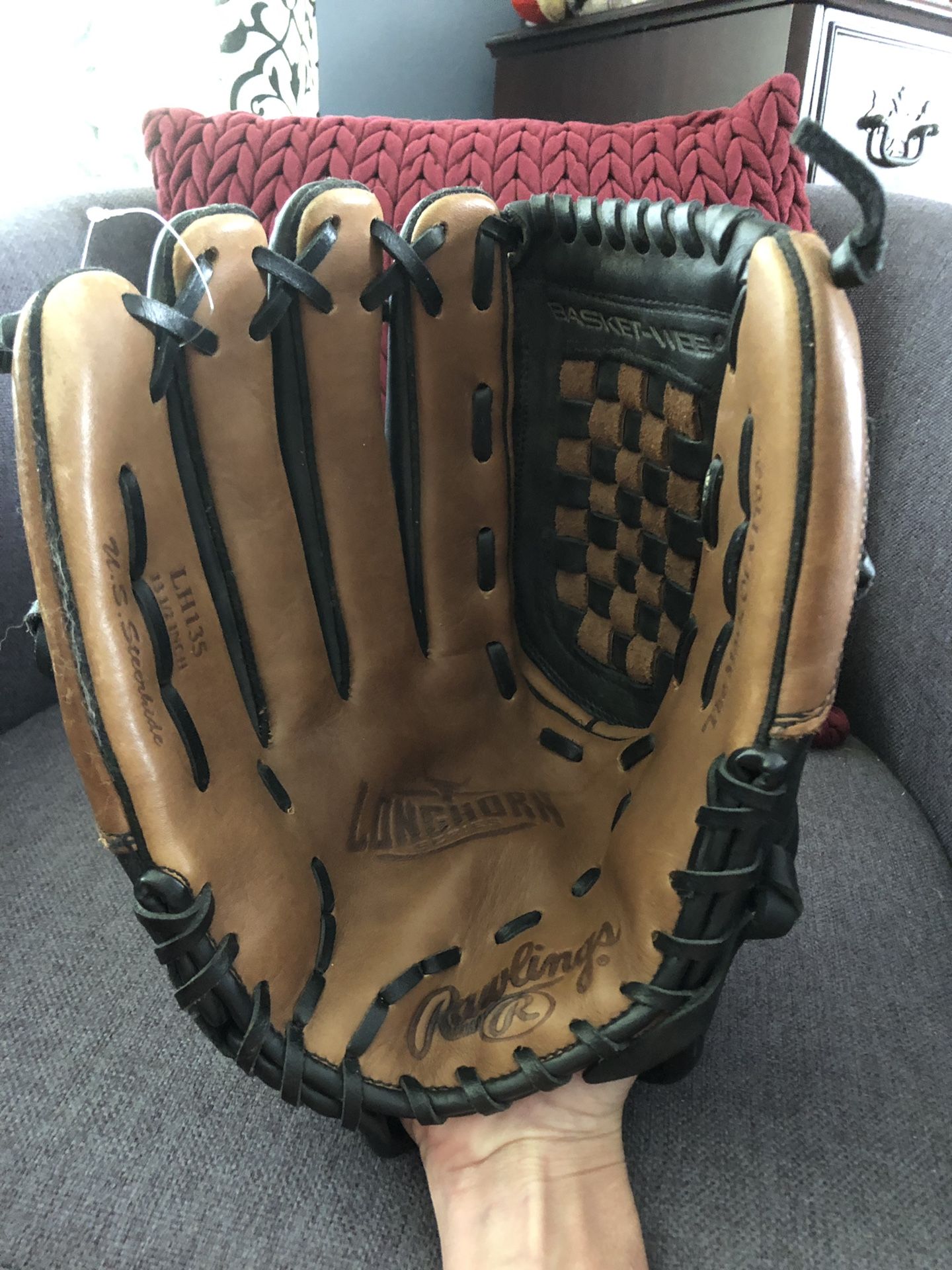 Rawlings Longhorn 13.5” LHT softball glove